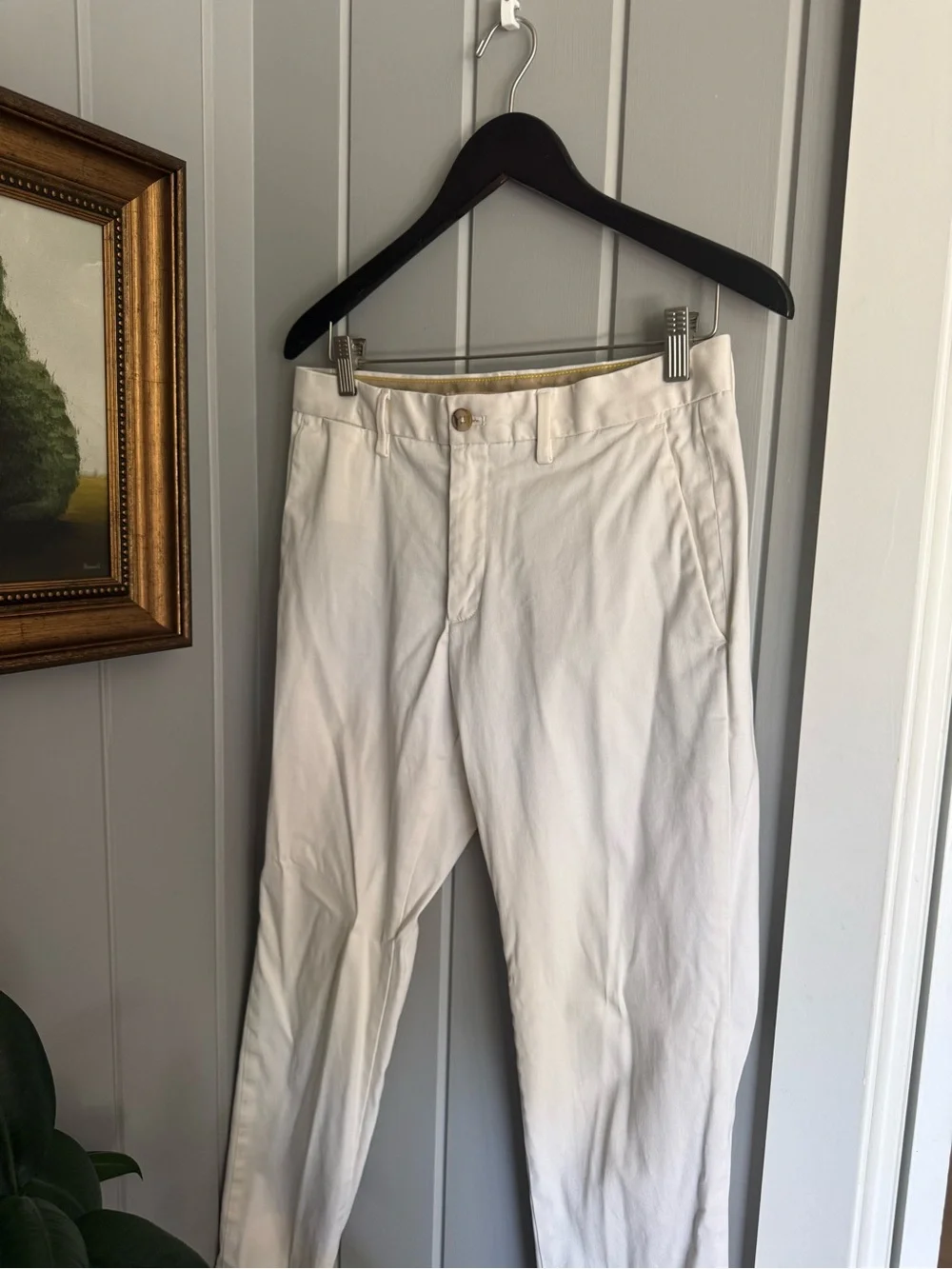 Banana Republic White Chinos - Slim Casual Trousers